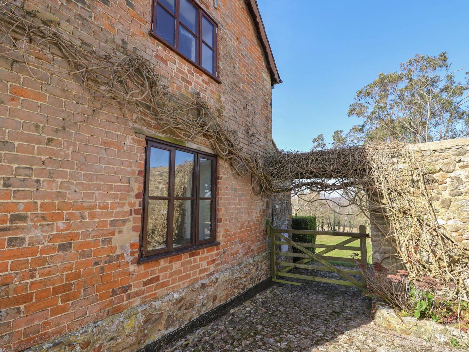 Vine Cottage Musbury Exterior photo