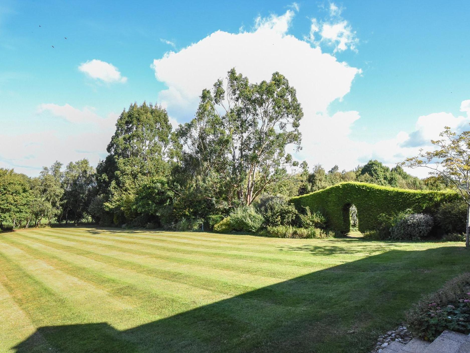 Vine Cottage Musbury Exterior photo